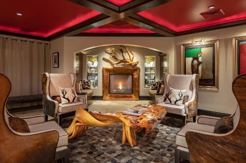 Beaver Creek Lodge Autograph Collection - image 6