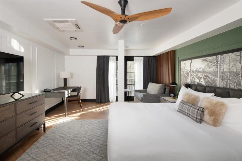 Gravity Haus Vail - image 15