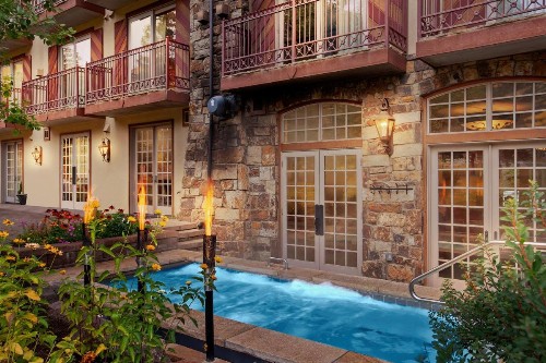 Tivoli Lodge - image 7
