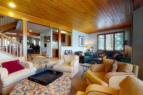 Golf Course Townhome II - image 9