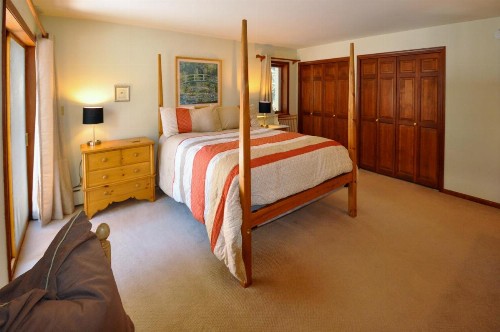 Cascade Village Area 5 bed 4 bath Walk to lift! - image 12
