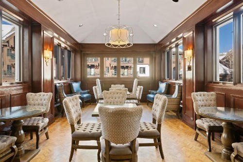 Poste Montane Lodge by East West - image 19