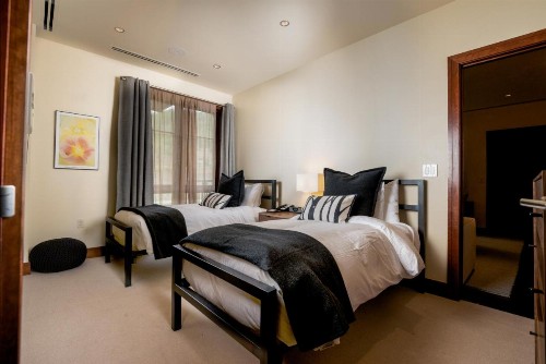 Elevation Resort Residences at Solaris - image 11