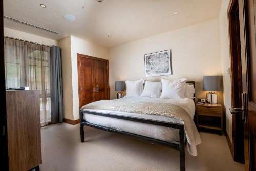 Elevation Resort Residences at Solaris - image 9