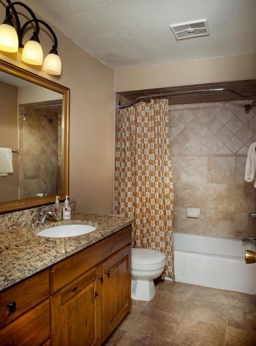 GetAways at Eagle Point Resort - image 4