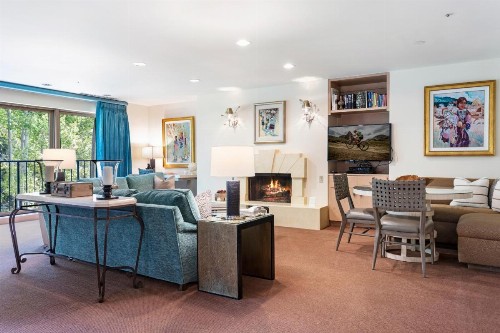 The Galatyn Lodge - image 20