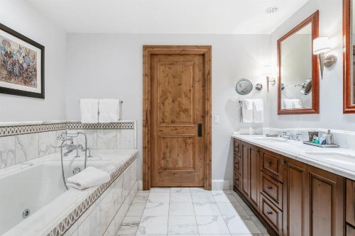 Arrabelle 568 by Exclusive Vail Rentals - image 16