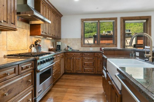 Arrabelle 568 by Exclusive Vail Rentals - image 2