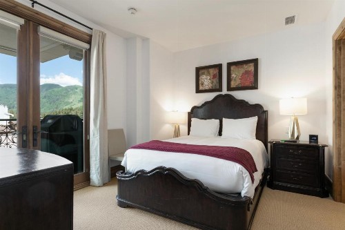 Arrabelle 568 by Exclusive Vail Rentals - image 4