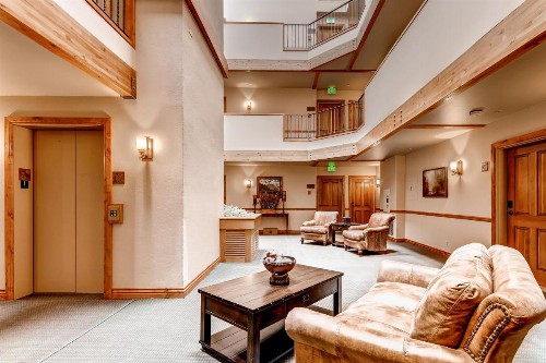 Townsend Place - image 22
