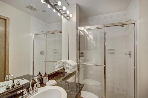 Townsend Place - image 27