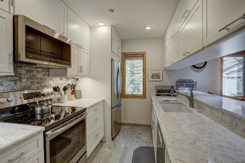 Townsend Place - image 33