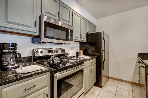 Townsend Place - image 38