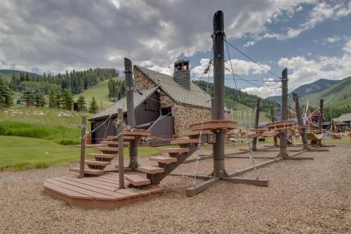 Wayne Creek Residence - image 9