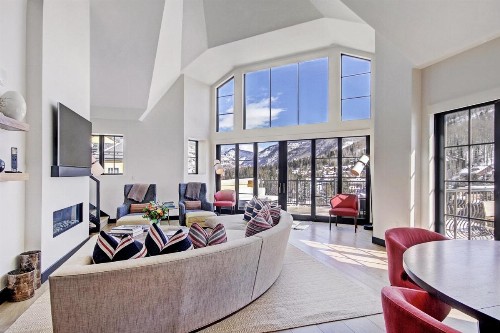 Ritz 5Br Penthouse - image 1