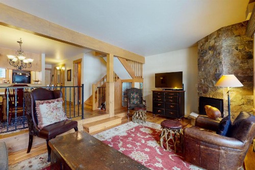 Pamelot's Ptarmigan Townhome - image 6
