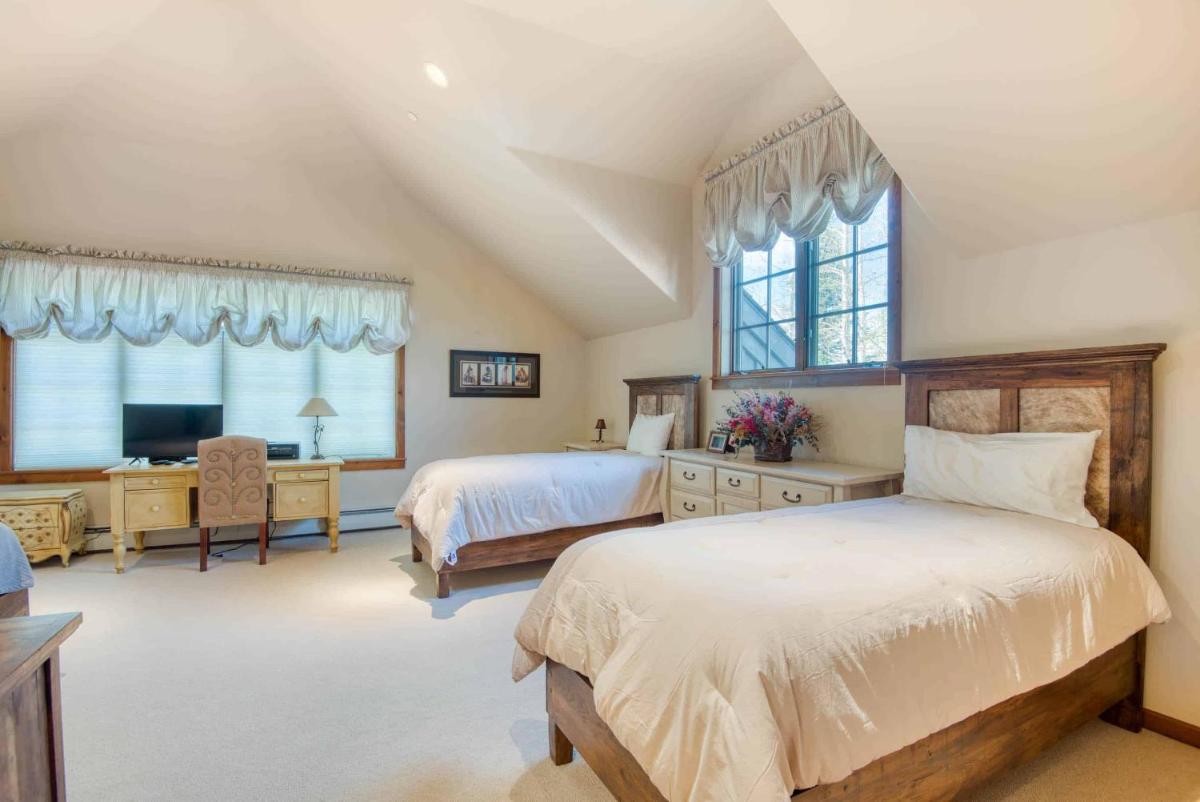 Bachelor Gulch Collection by East West Hospitality - image 7