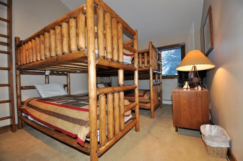 Courtside 23 - Spacious East Vail Townhome - image 10