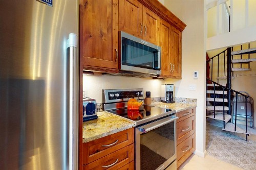 Spacious and Beautiful 3 Bedroom East Vail Condo #1805. - image 7