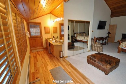 Golf Course Townhome - image 9