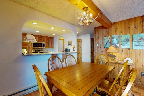 Cozy East Vail 2 Bedroom Condo #1601 w/ Fireplace. - image 11