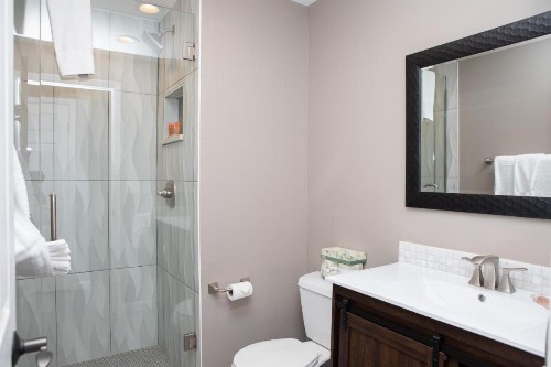 6 Chamonix Lane 1 Bedroom Townhouse - image 7