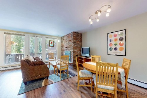 Vail Village Villa - image 11