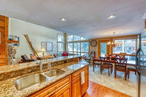 Meadow Drive 18 - image 8