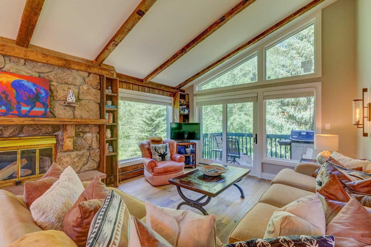 Renovated Condo with Deck - 7 Mins to Vail Village! - image 7
