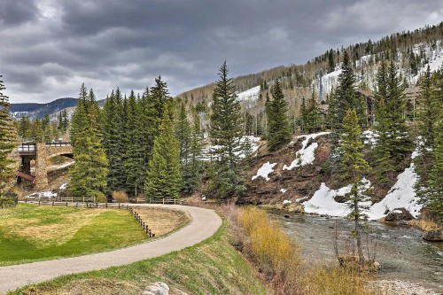 Spacious Vail Condo Steps From Eagle Bahn Gondola - image 2