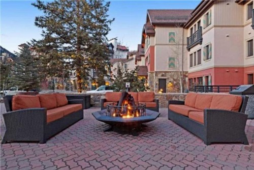 Vail Lion Square QQ Lodge - image 10