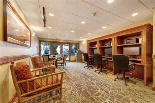 Vail Lion Square QQ Lodge - image 17