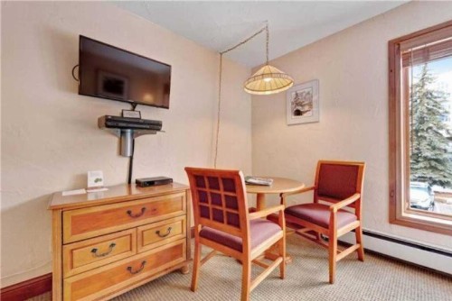 Vail Lion Square QQ Lodge - image 19