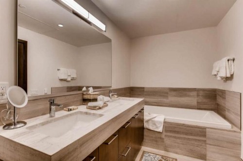 Vail Lion 4 Bedroom - image 6