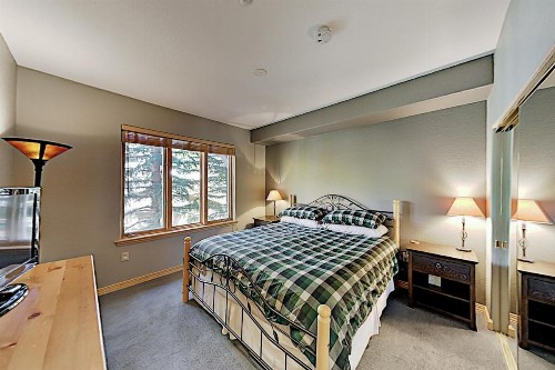 Arrowhead Village Slope-Side Condo with Hot Tub condo - image 5