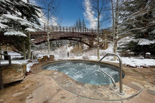 Lion Square Lodge North 294 - image 3