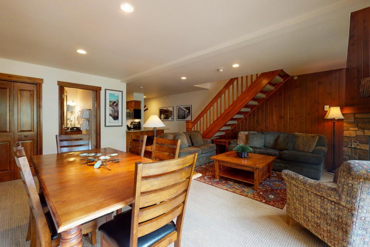 Lion Square Lodge North 388 - image 7