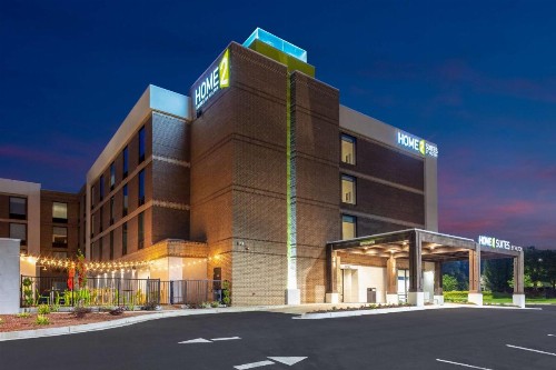 Home2 Suites By Hilton Valdosta Ga - image 2