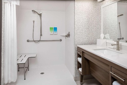 Home2 Suites By Hilton Valdosta Ga - image 7