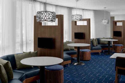Courtyard by Marriott Santa Clarita Valencia - image 10
