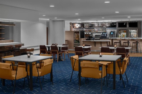Courtyard by Marriott Santa Clarita Valencia - image 14