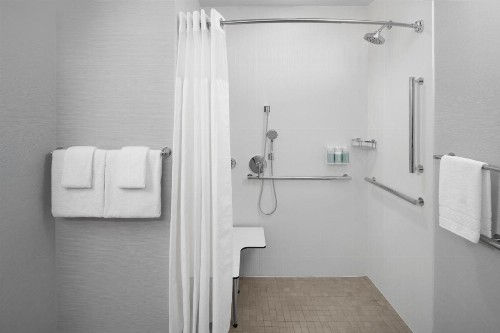Courtyard by Marriott Santa Clarita Valencia - image 15