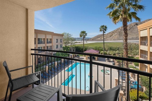 Courtyard by Marriott Santa Clarita Valencia - image 20