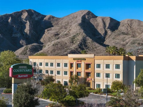 Courtyard by Marriott Santa Clarita Valencia - image 25