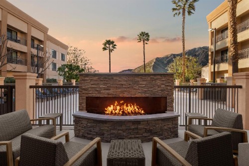 Courtyard by Marriott Santa Clarita Valencia - image 35