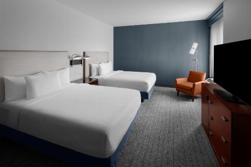 Courtyard by Marriott Santa Clarita Valencia - image 6