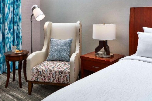 Hilton Garden Inn Valencia Six Flags - image 22