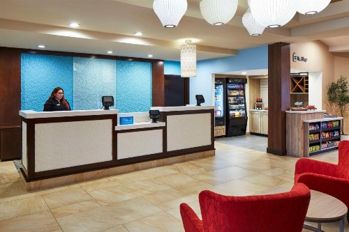 Hilton Garden Inn Valencia Six Flags - image 5