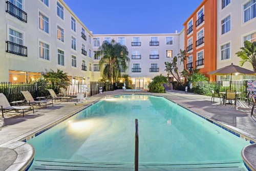 Embassy Suites Valencia