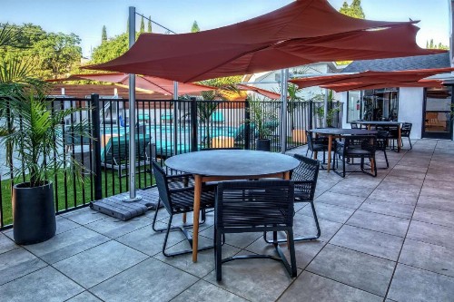 Hampton Inn Discovery Kingdom Napa Gateway - image 9